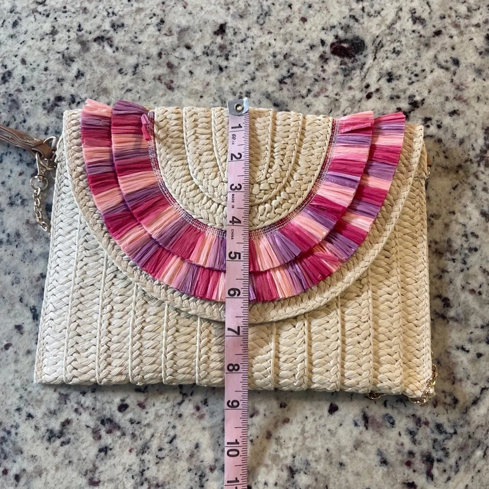 Urban Expressions Straw‎ Clutch Women OS Cream Pink Boho Raffia Fringe Crossbody